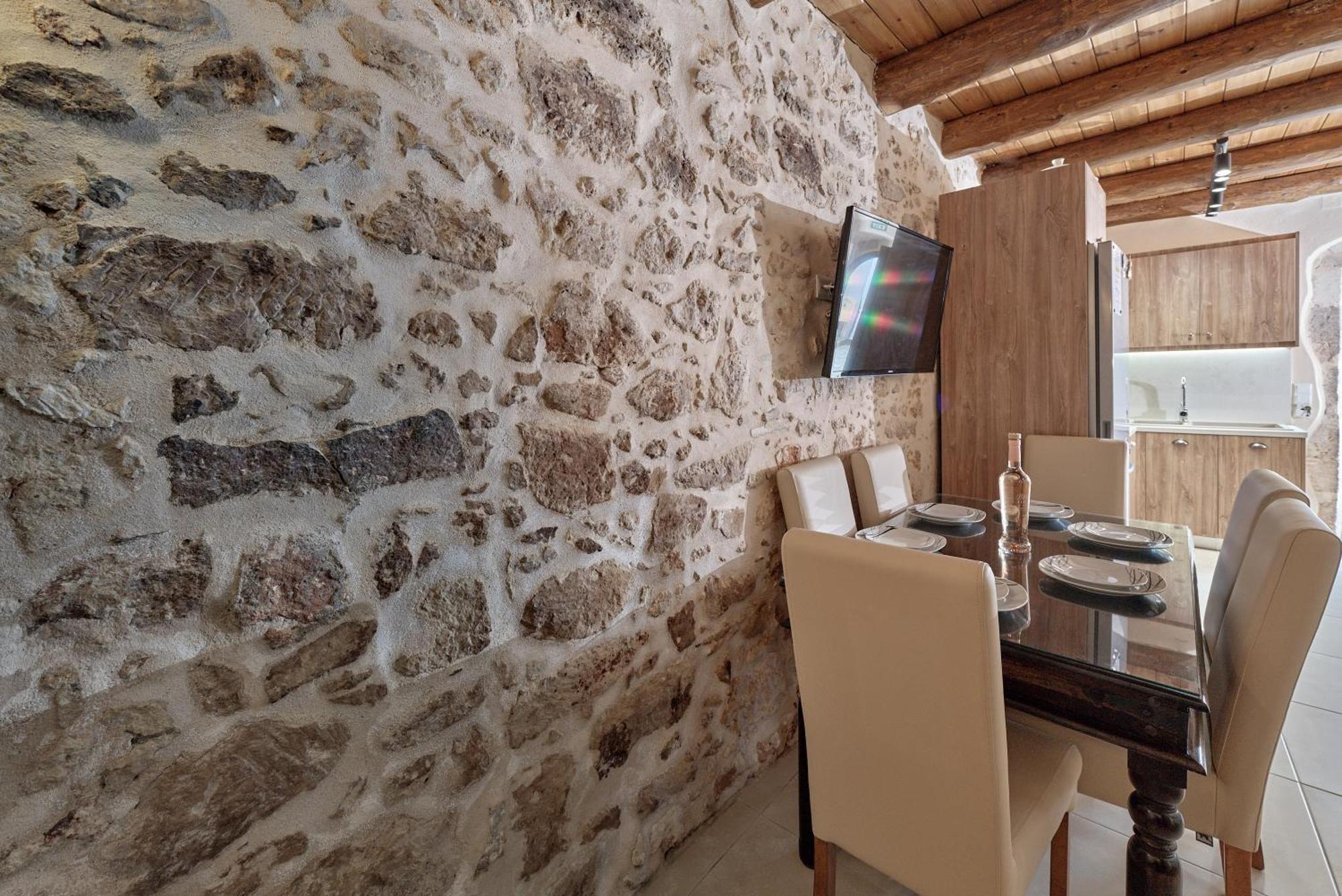 Stone Villa With Swimming Pool-Bbq! Melidhónion Dış mekan fotoğraf